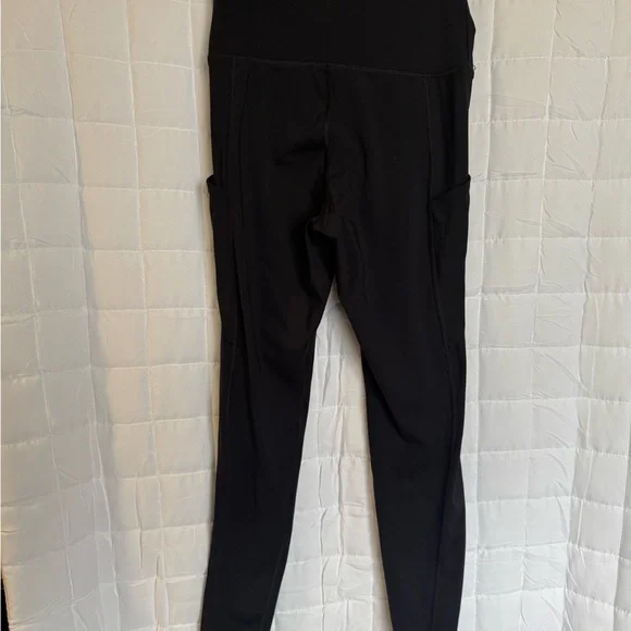 American Eagle Outfitters Sleek Black Leggings - Picture 5 of 5